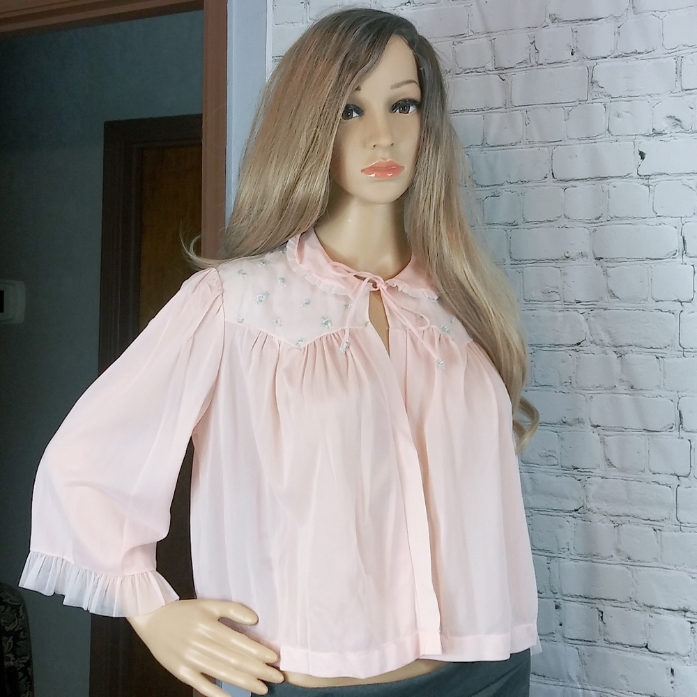 Vintage Pink bed jacket size small
